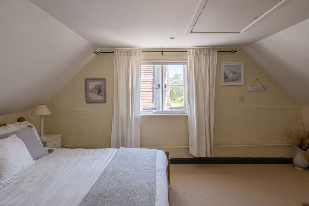 Additional image 25 of 4 bed detached house for saleCottrell Farmhouse, Hayling Island, Hampshire PO11