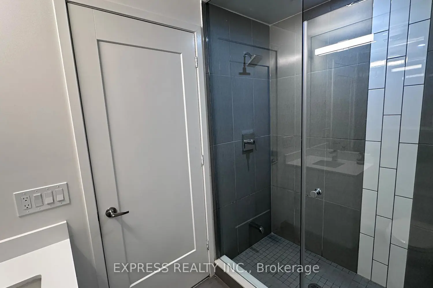 Additional image 10 of 121 Lower Sherbourne Street 1648
