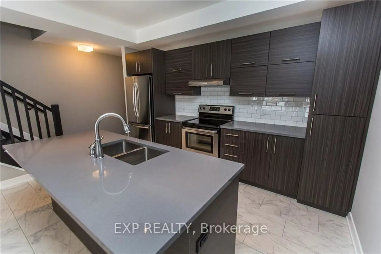 Additional image 10 of 548 Guy Street