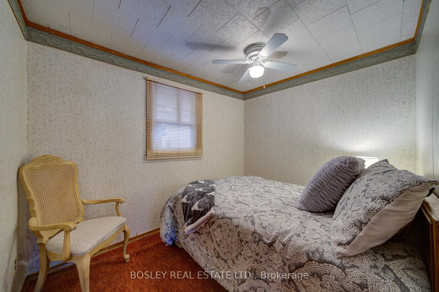 310 Tiny Beaches Road photo 4