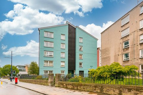 102/8 Holyrood Road, Holyrood, Edinburgh EH8