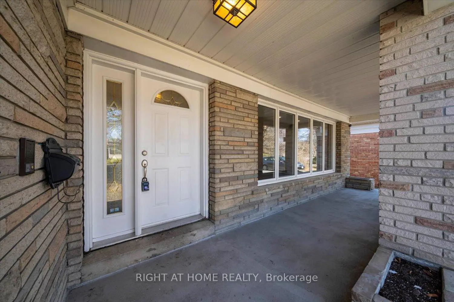 23 Christine Crescent