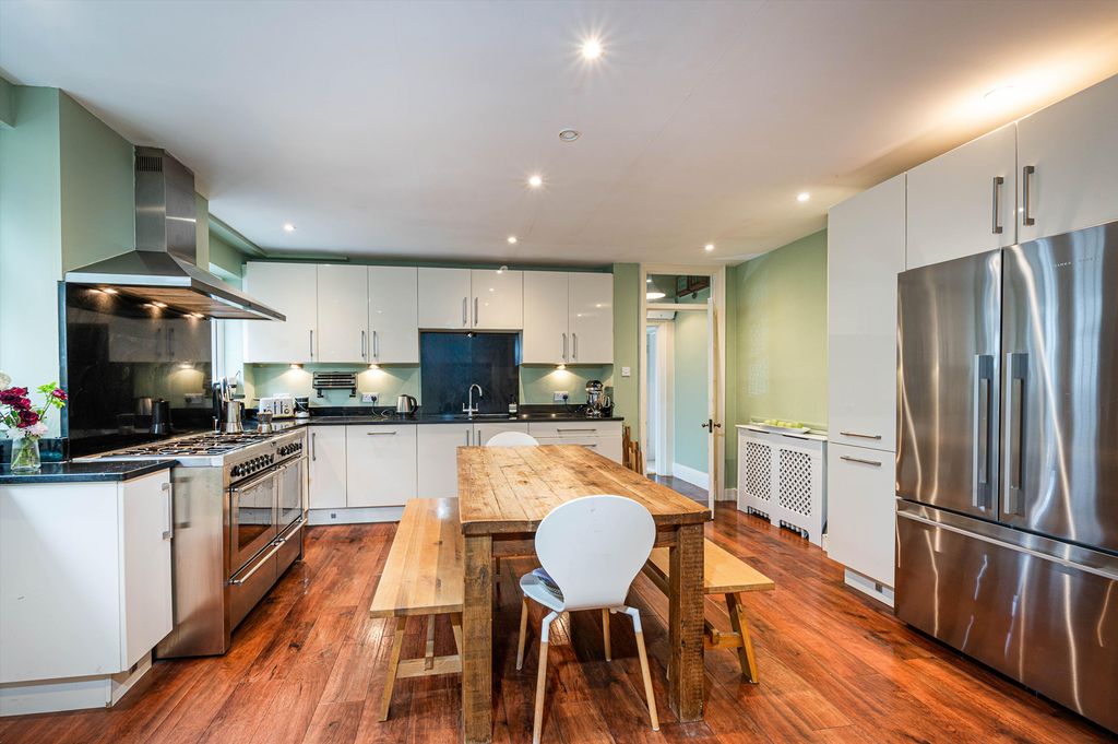 Additional image 7 of 8 bed detached house for saleHarpsden Bottom, Harpsden, Henley-On-Thames, Oxfordshire RG9