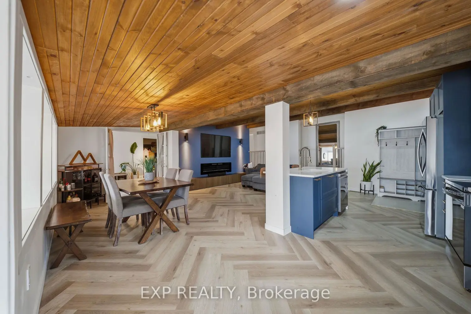 15 Neely Street photo 3