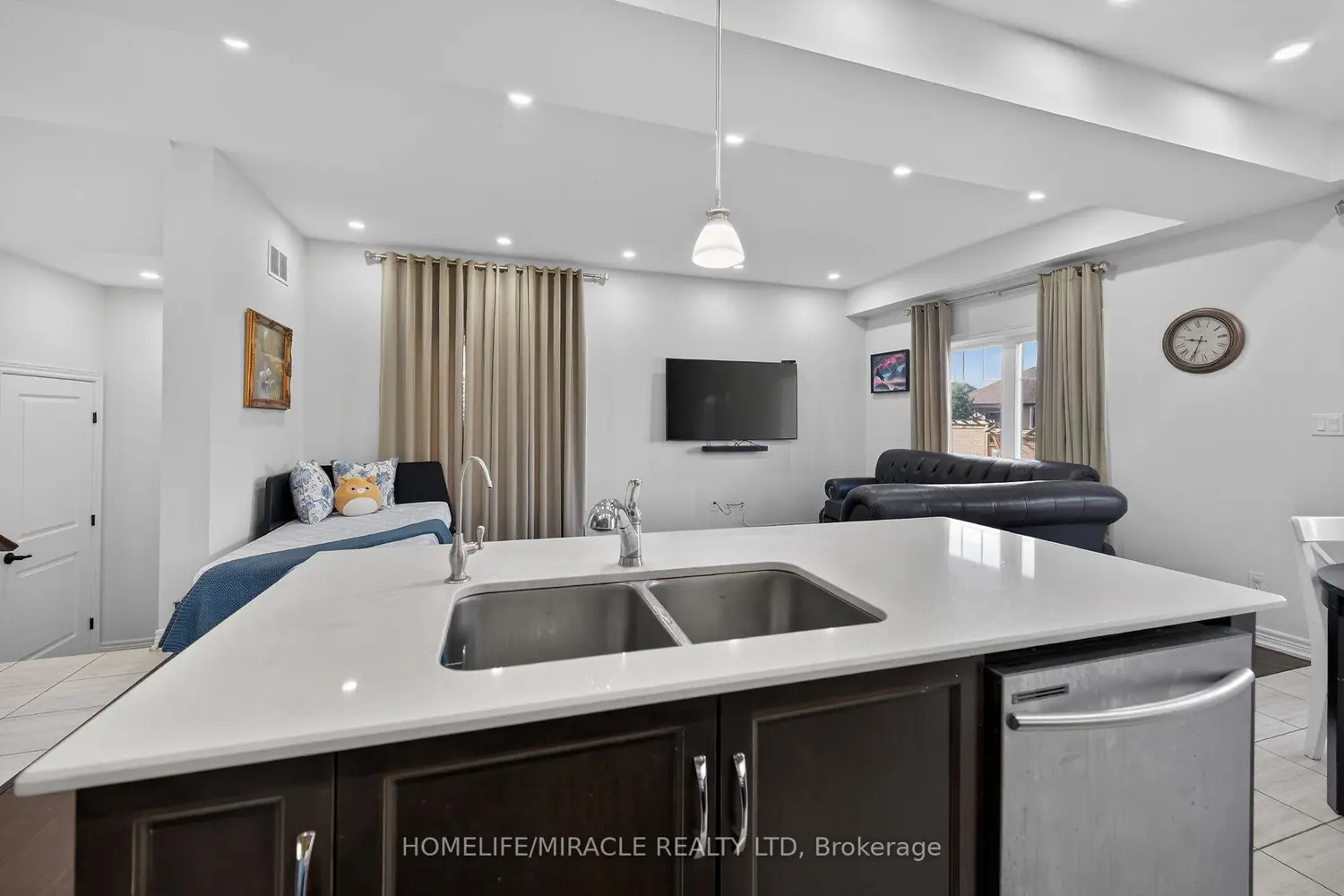 80 Severino Circle 7 photo 5