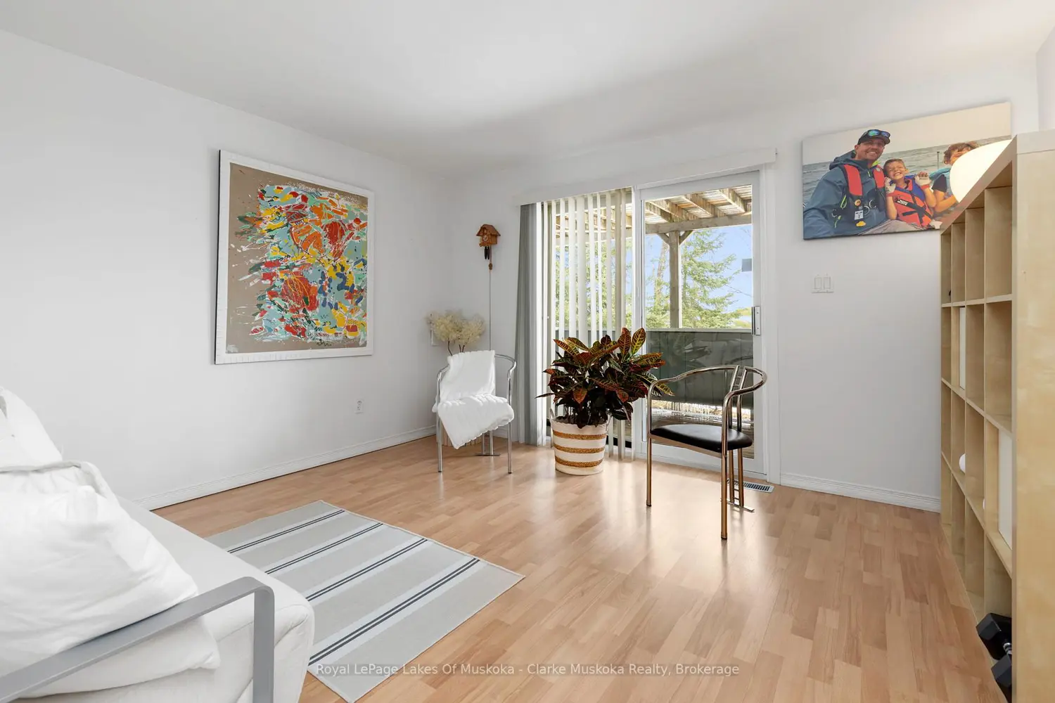1806 Valley Road photo 5