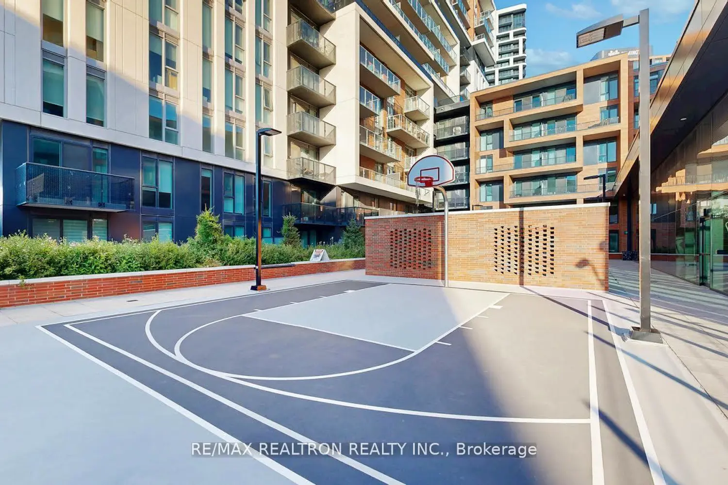 Additional image 12 of 38 Simcoe Promenade Circle 319C