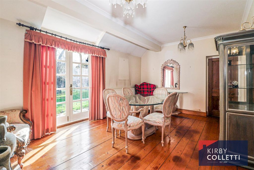 Additional image 14 of 4 bed semi-detached house for saleGoose Green, Hoddesdon EN11