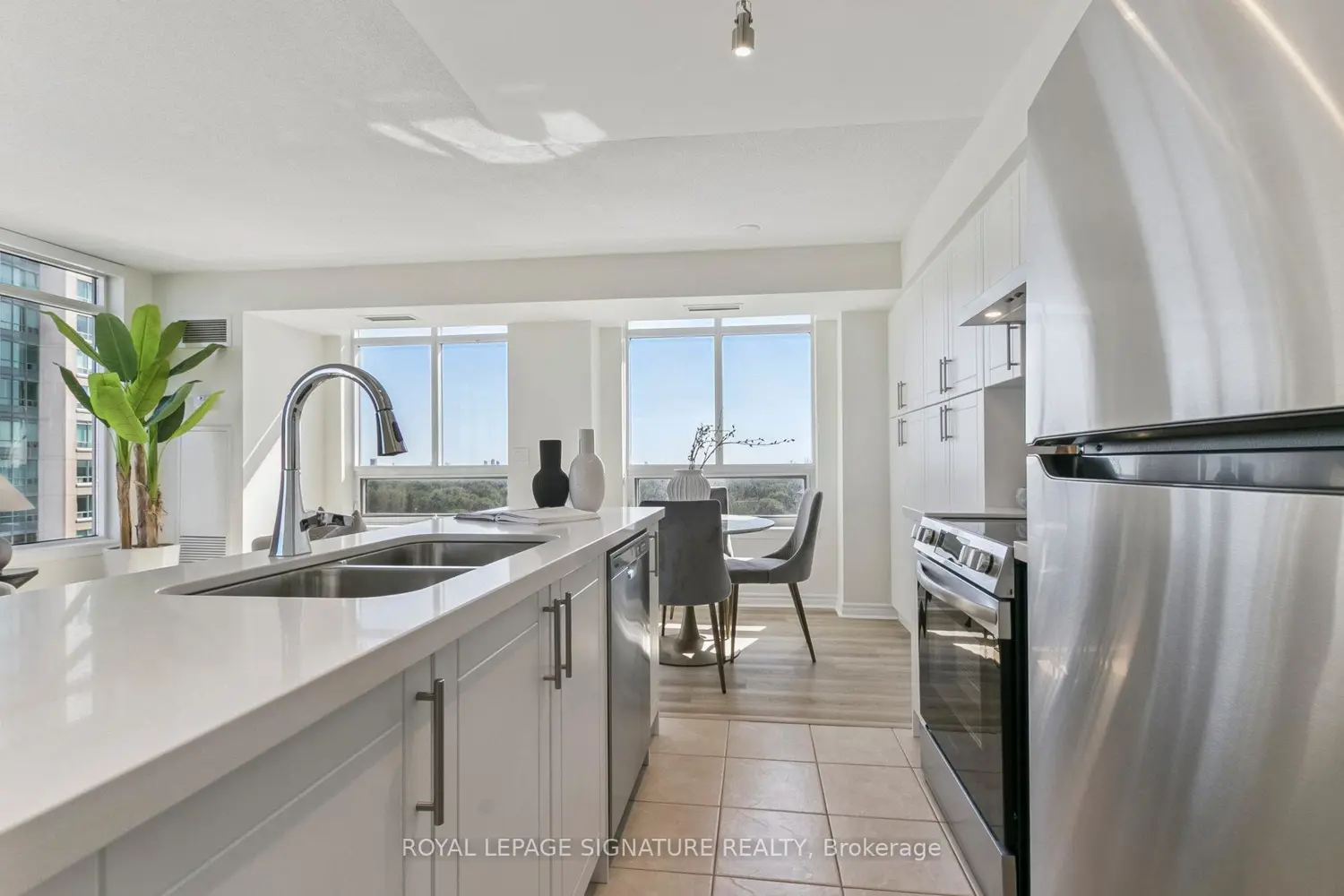Additional image 8 of 18 Kenaston Gardens 1307