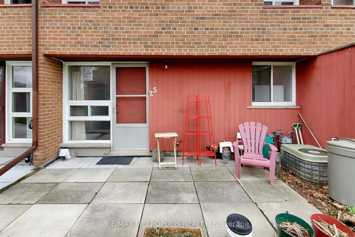 Additional image 18 of 1021 Midland Avenue 25