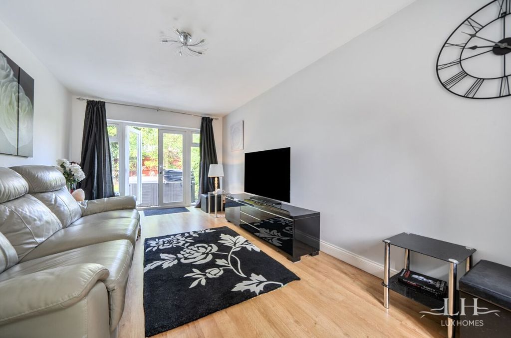 Additional image 6 of 4 bed detached house for saleRomney Chase, Emerson Park RM11
