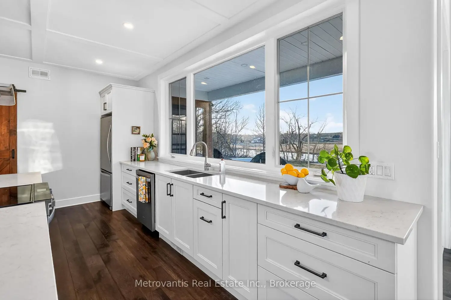699 River Road photo 5