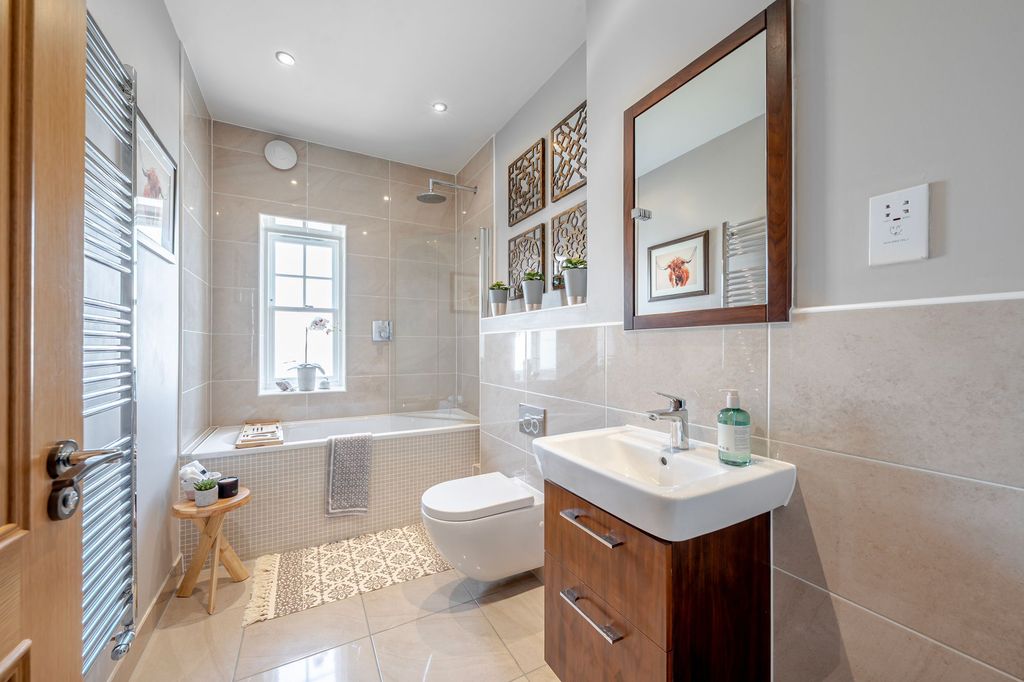 Additional image 45 of 5 bed detached house for saleSussex Avenue, Harrogate HG1