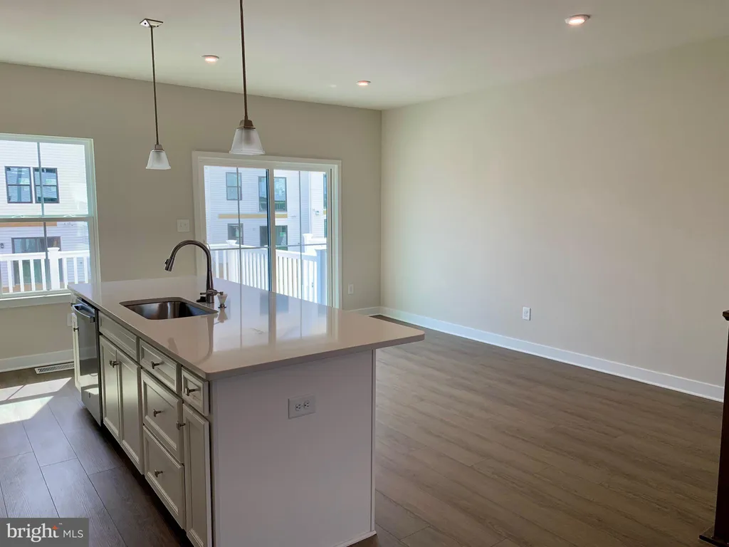 Additional image 6 of 65 Rosemary Way, Mount Laurel, NJ 08054