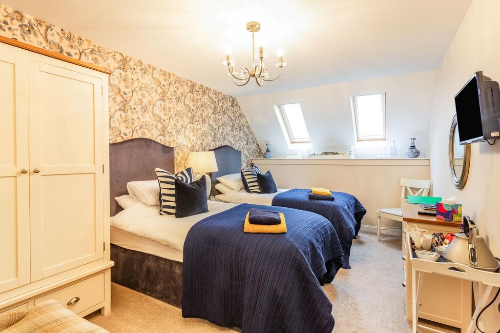 Additional image 17 of 2 bed flat for saleThe Wickets, Kirkgate, Settle BD24