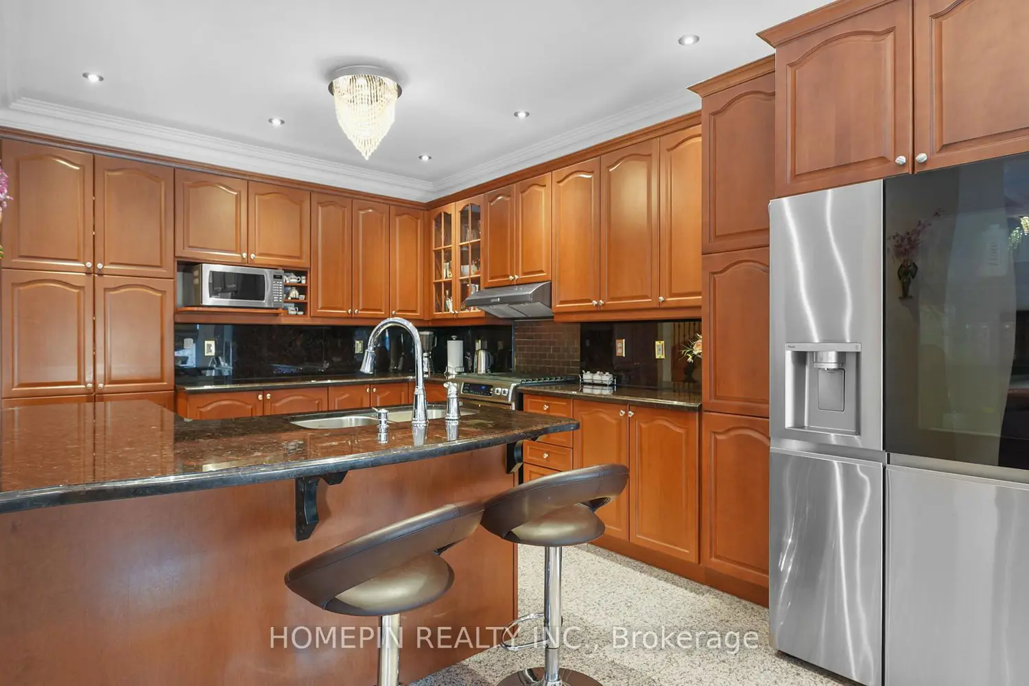 74 Dewside Drive photo 5