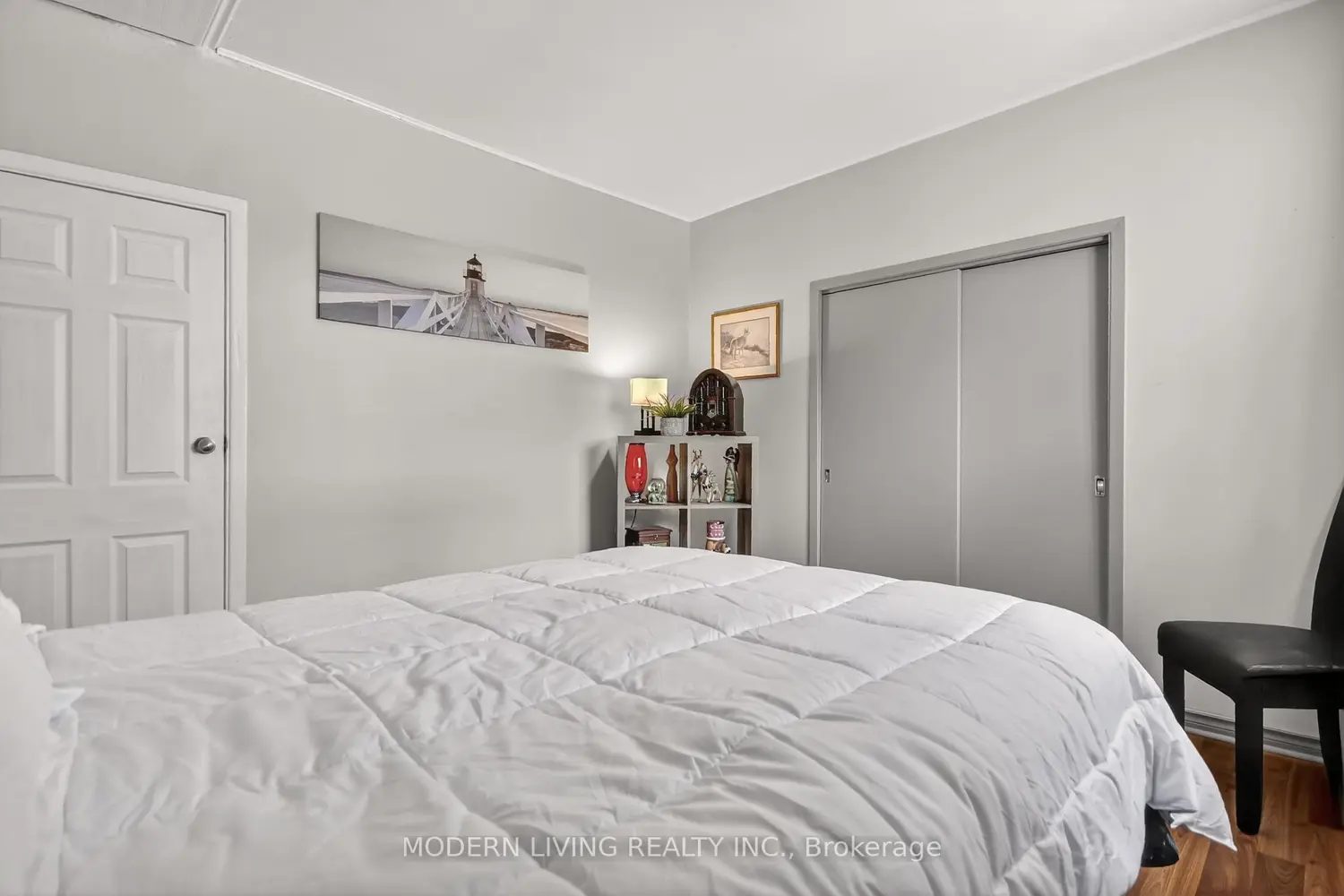 Additional image 10 of 5979 Perth Street