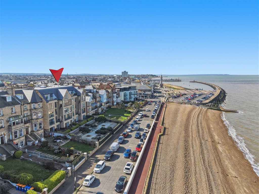 Additional image 3 of 2 bed flat for saleCentral Parade, Herne Bay CT6