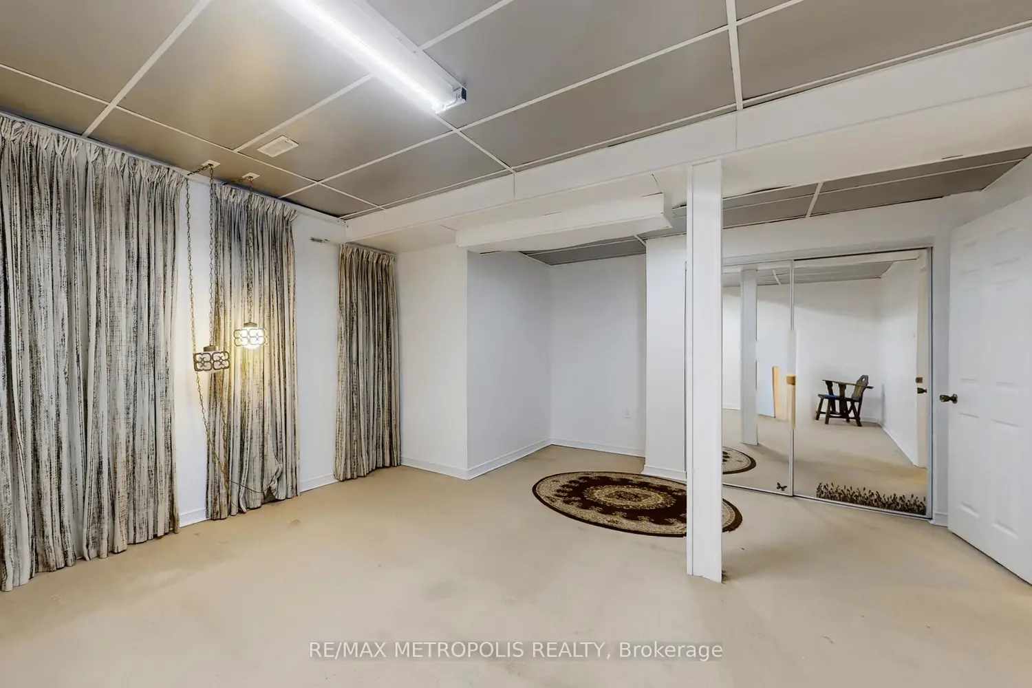 Additional image 14 of 1021 Midland Avenue 25
