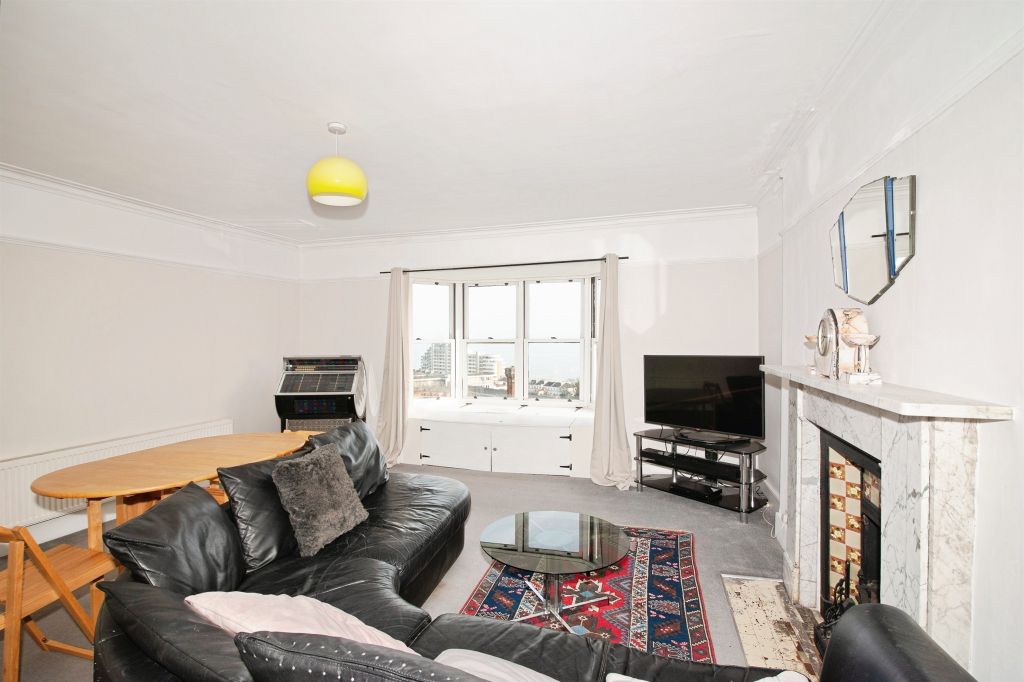 4 bed maisonette for saleThe Mount, St. Leonards-On-Sea TN38 photo 2