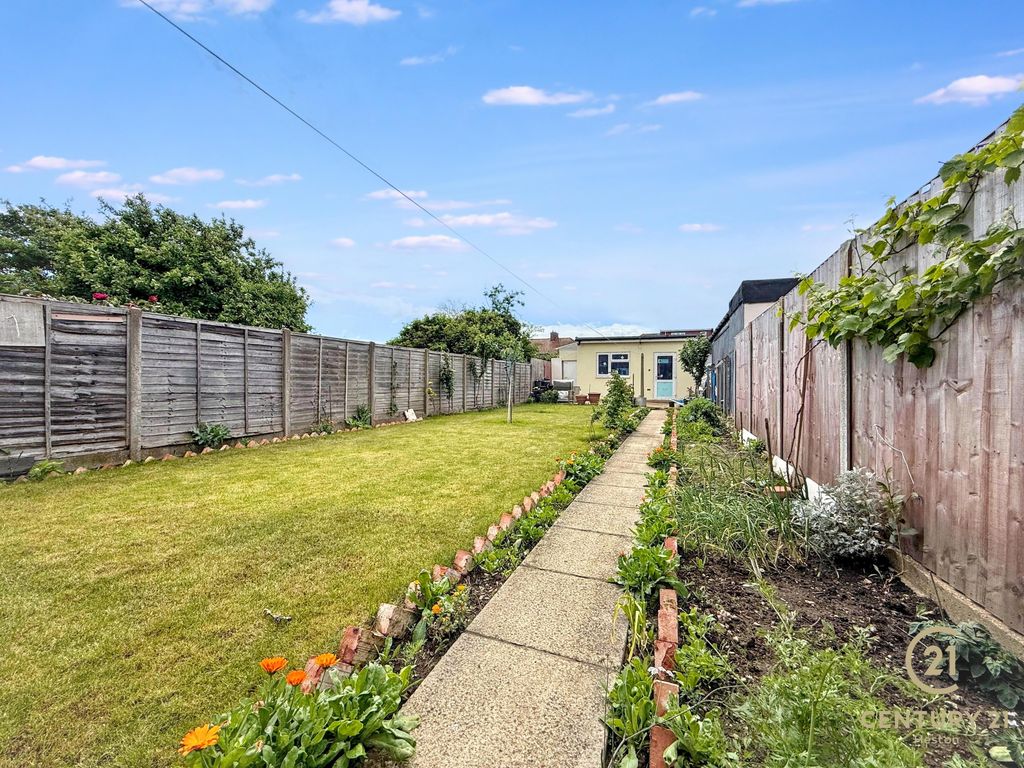 Additional image 13 of 3 bed terraced house for saleBerwick Avenue, Hayes UB4