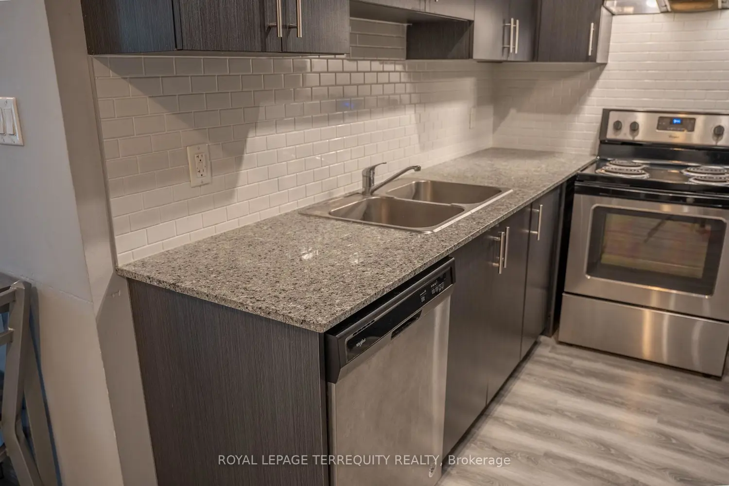 Additional image 3 of 275 Larch Street F106
