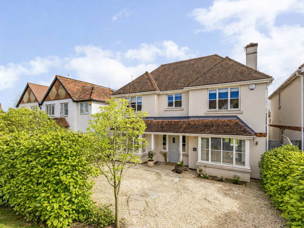5 bed detached house for saleBelle Vue Road, Henley-On-Thames RG9