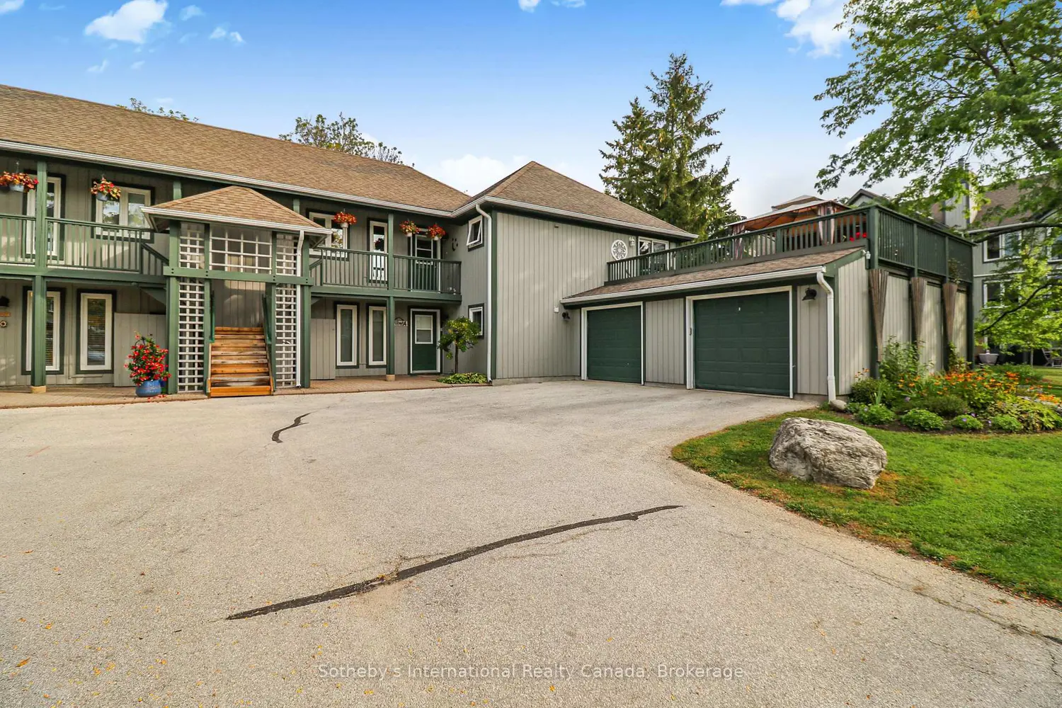 318 Mariners Way