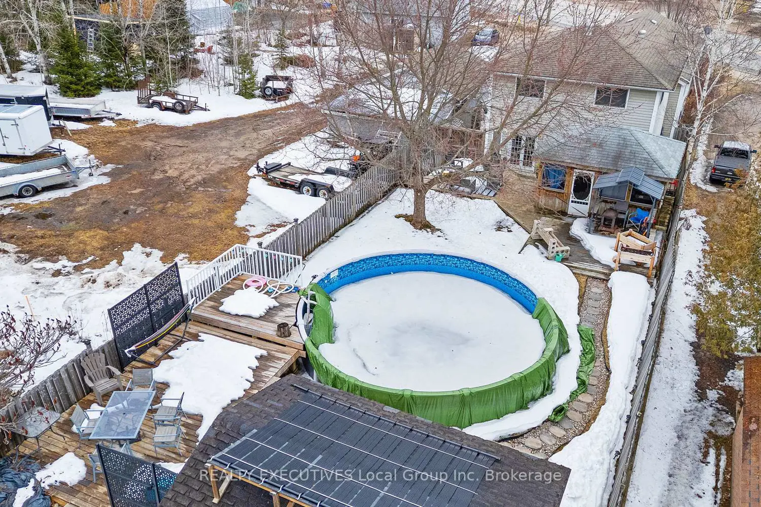 962 Lakeshore Drive