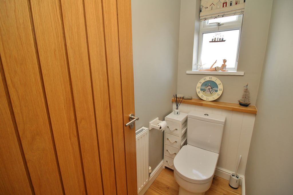 Additional image 20 of 2 bed semi-detached house for saleSouthwood Road, Hayling Island PO11