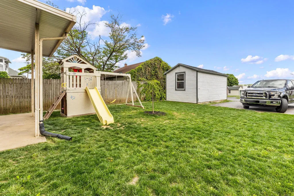 Additional image 25 of 250 E Jackson Street, New Holland, PA 17557