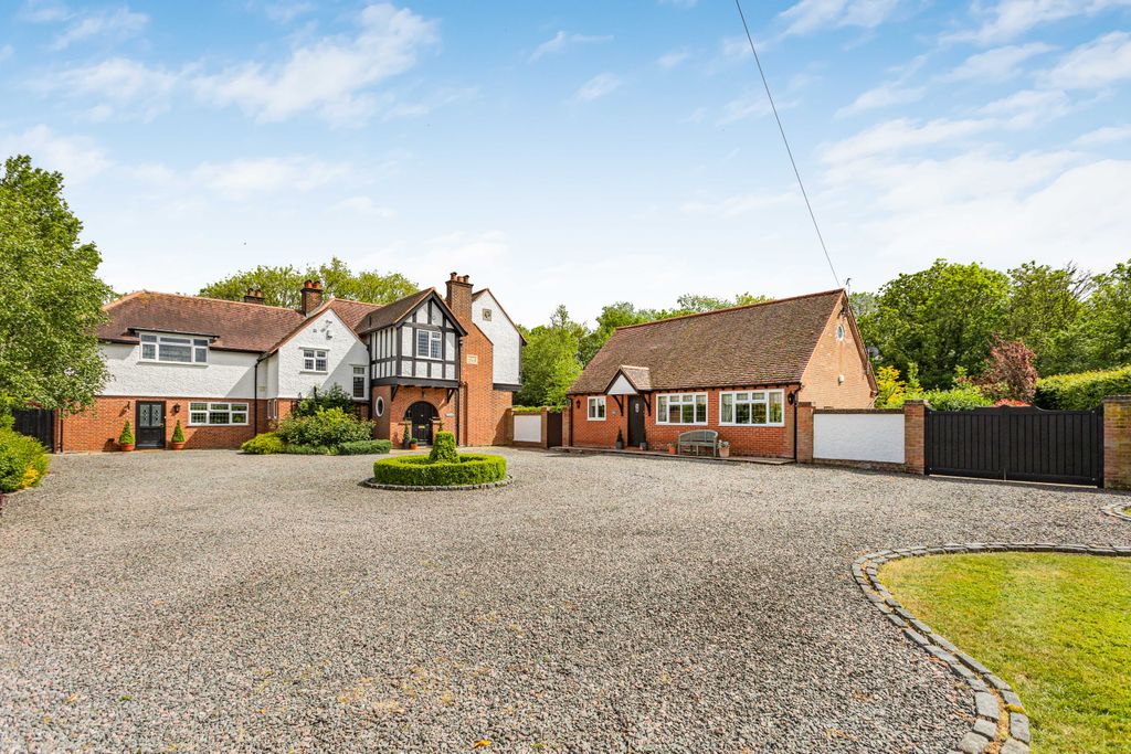 Additional image 43 of 6 bed detached house for saleMangrove Lane, Hertford, Hertfordshire SG13