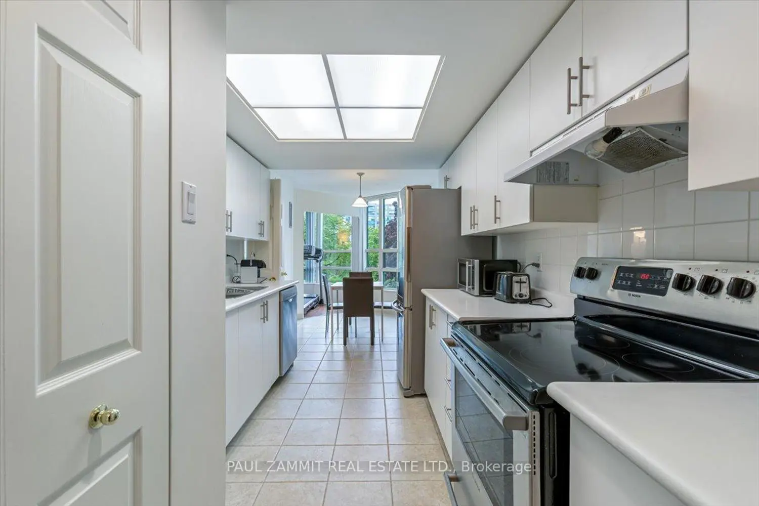 Additional image 5 of 7825 Bayview Avenue 214