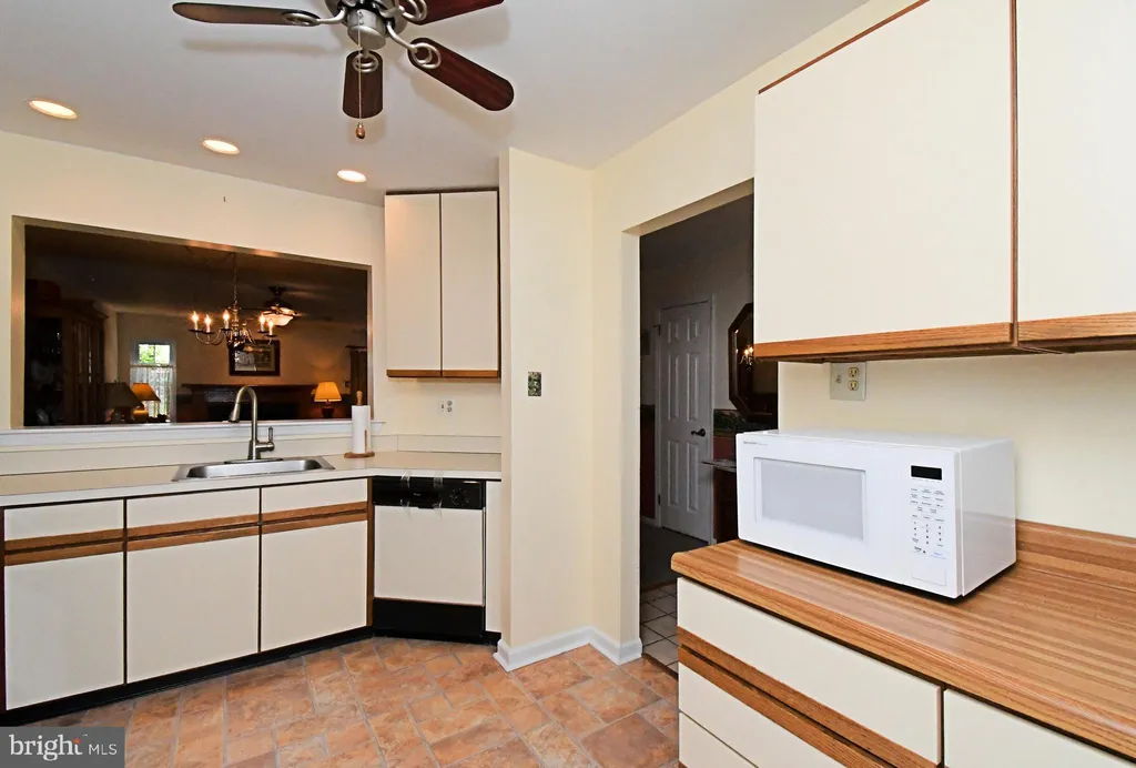 Additional image 6 of 331 Ivanhoe Court, Langhorne, PA 19047