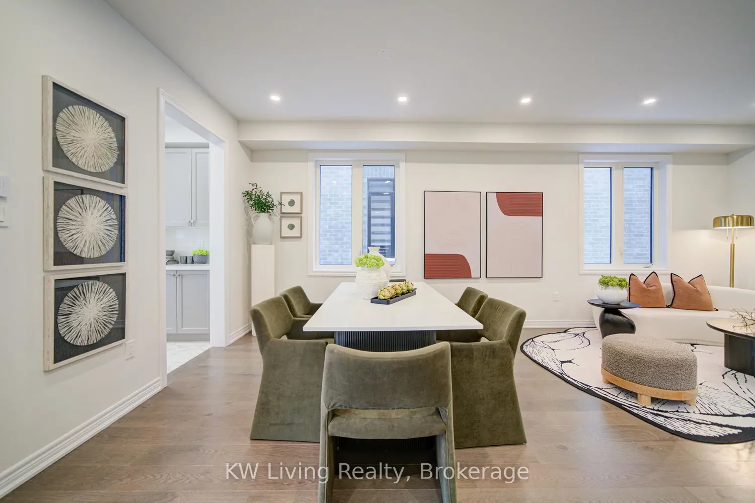 136 Wesmina Avenue photo 3