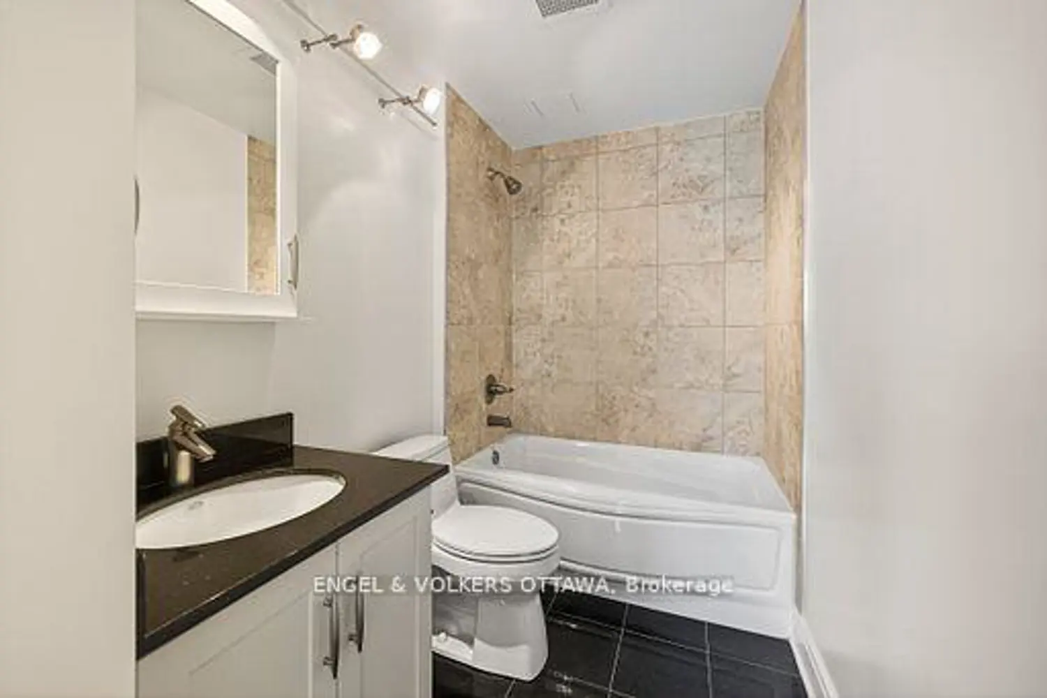 Additional image 13 of 95 Bronson Avenue 505