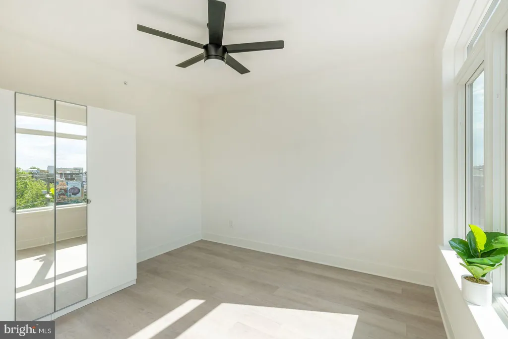 Additional image 9 of 833 Wharton Street Unit 1B-402, Philadelphia, PA 19147