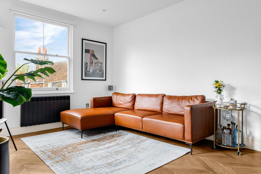 Additional image 9 of 2 bed flat for saleFore Street, Hertford SG14