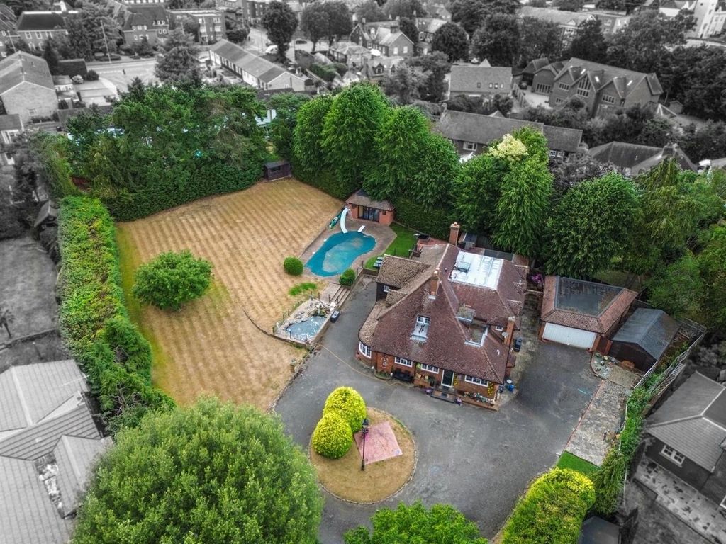Additional image 9 of 5 bed detached house for saleYewlands, Hoddesdon EN11