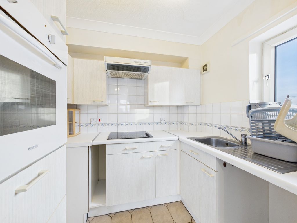 Additional image 5 of 1 bed flat for saleAlbion Court, Anlaby Common, Hull HU4
