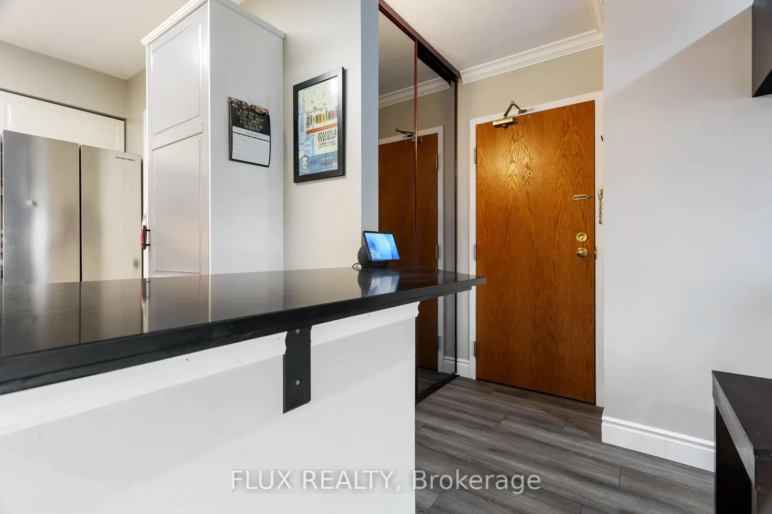 50 Campbell Court 312 photo 3