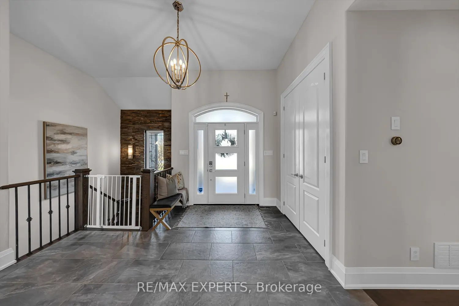 1215 Seadon Road photo 3