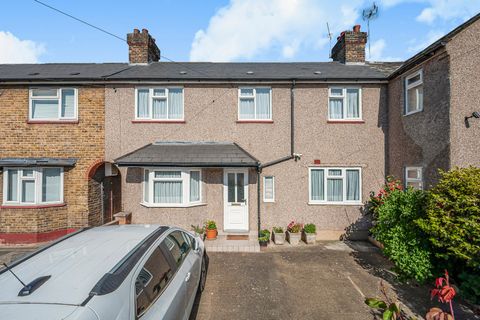 Carlisle Avenue, London W3