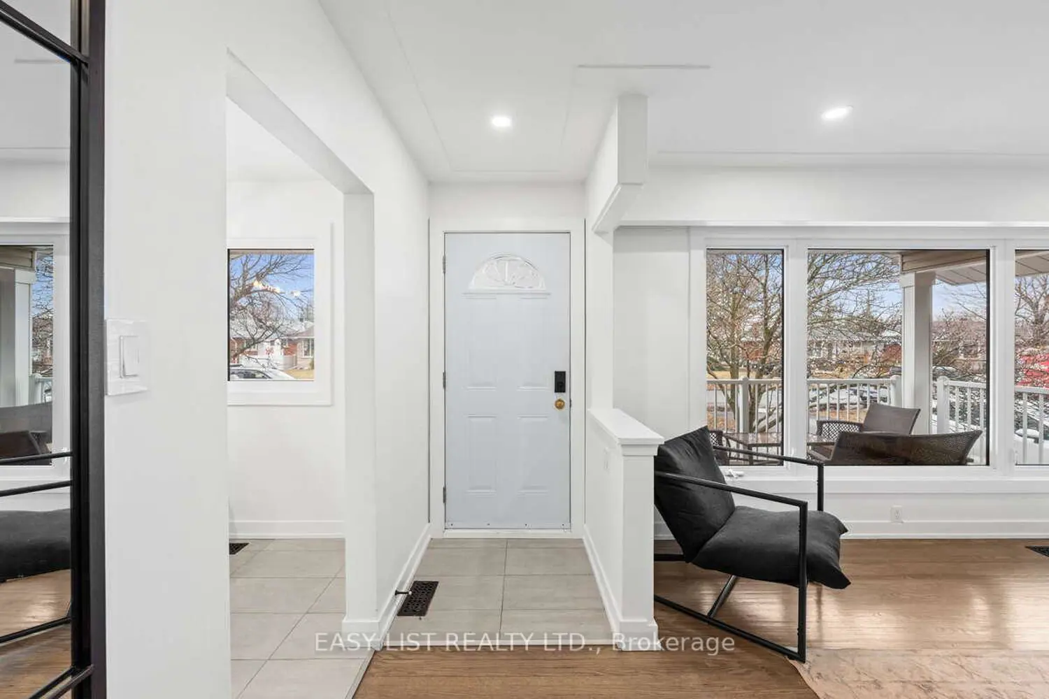 756 Dickens Avenue photo 3