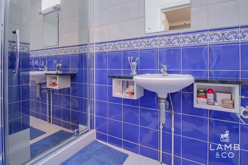 Additional image 28 of 5 bed detached house for saleFronks Road, Dovercourt CO12