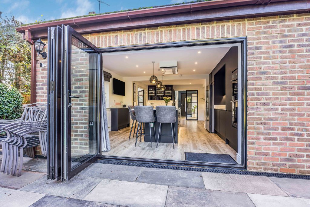 Additional image 5 of 4 bed detached house for saleHavant, Hampshire PO9