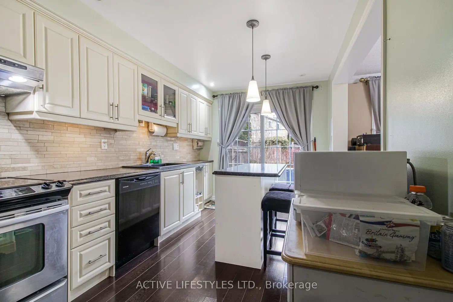 10 Hartnell Square 59 photo 4
