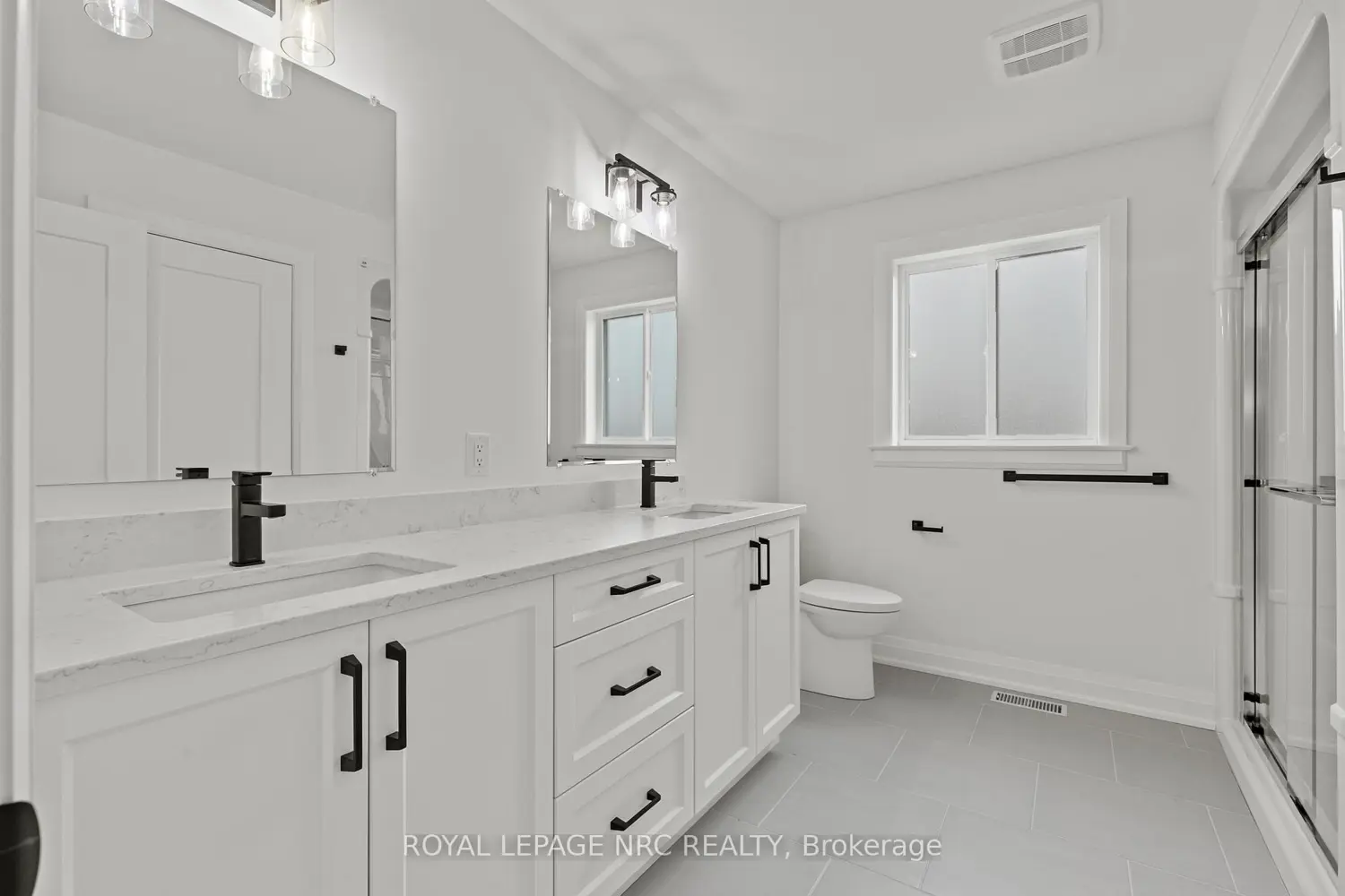 Additional image 8 of 4705 Lee Avenue