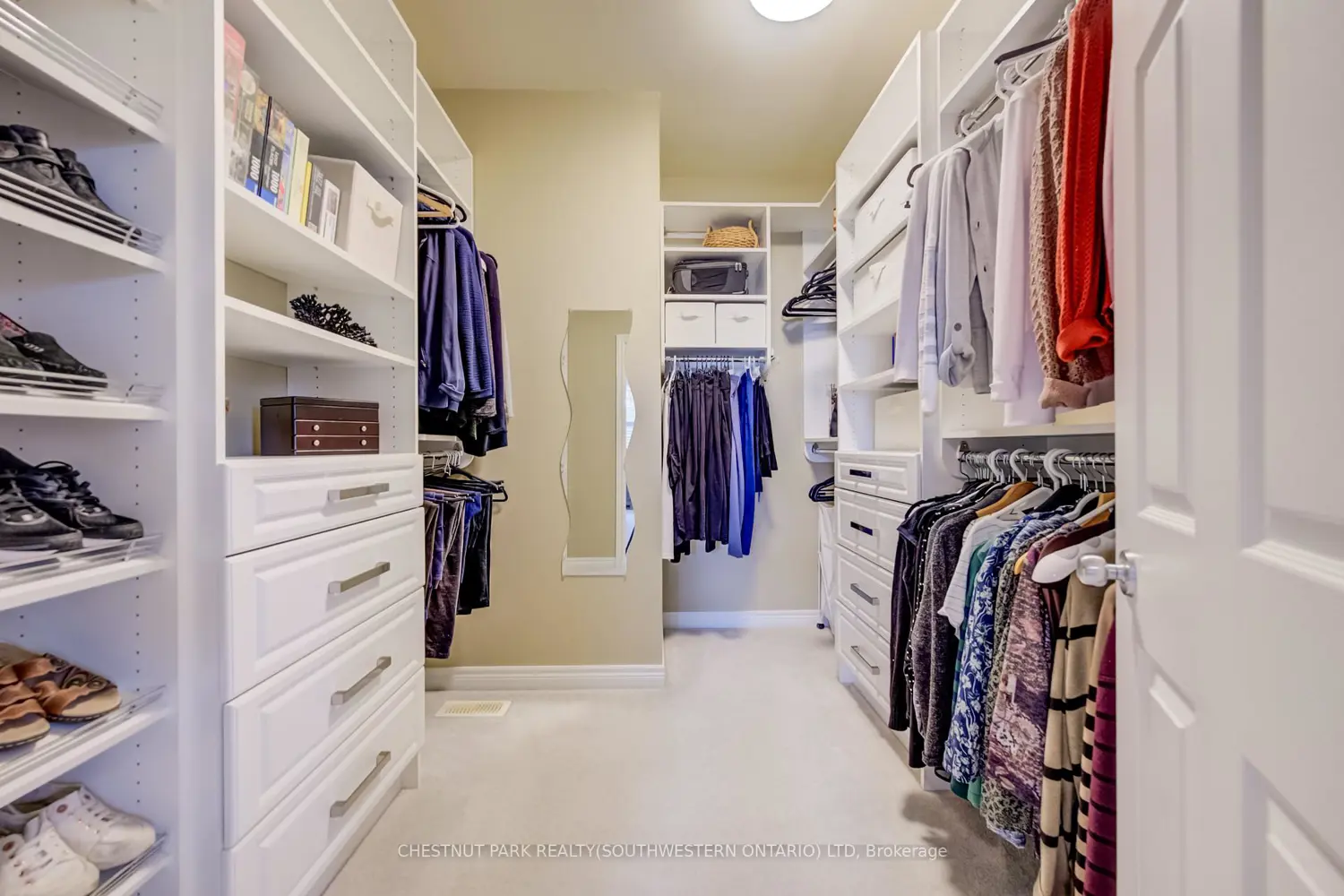 Additional image 9 of 560 Springwater Drive