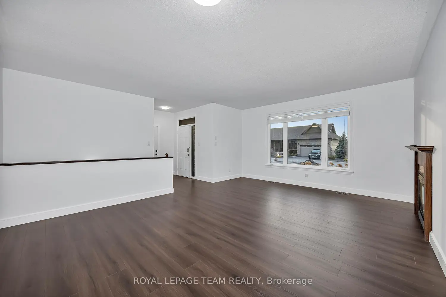 28 Magnolia Way photo 3